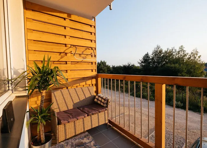 Bluemint Debina Przy Plazy *